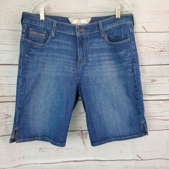 Levi's Pants - Levis  Bermuda Jeans Shorts 12